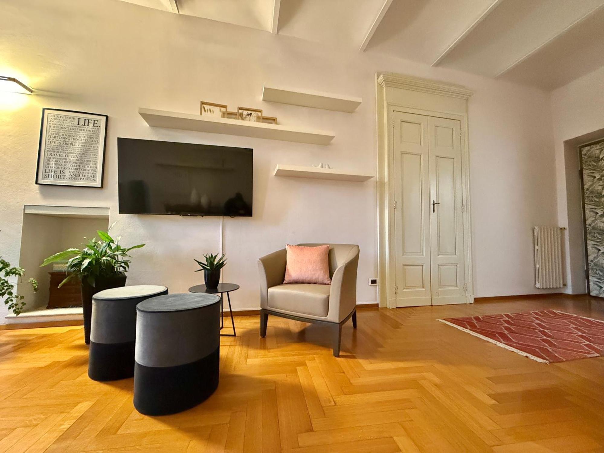 Comecasa San Secondo Terraced Apartment Asti Bagian luar foto